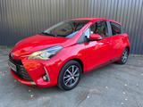 Toyota Yaris Y20 Club/SHZ/NAVI - Toyota Yaris mit Benzin-Antrieb: Club