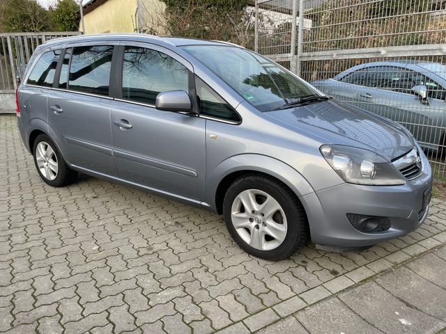 Opel Zafira B Design Edition