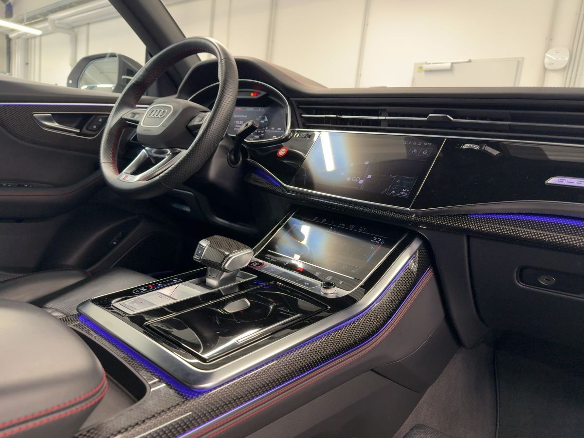 Audi SQ8 - Bild 14