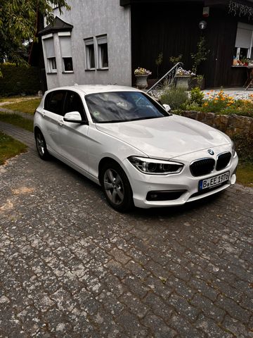 BMW 120i Kombilimusine