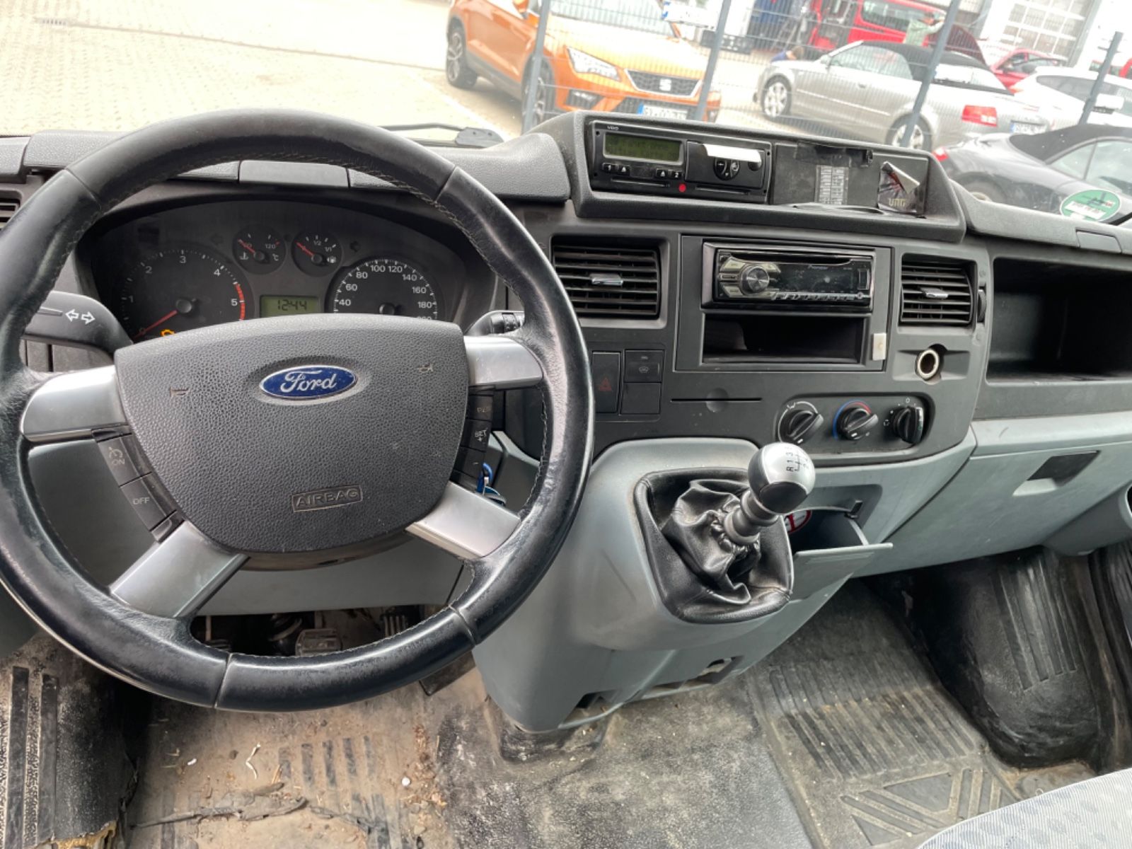 Fahrzeugabbildung Ford Transit Kasten FT 350 L Trend LKW *EXPORT*