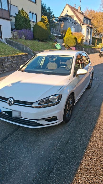 Image of Volkswagen Golf