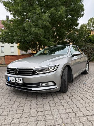 VW Volkswagen Passat B8 Lim.Highline 4Motion ...
