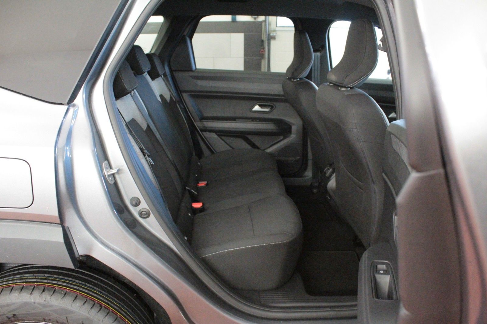 Fahrzeugabbildung Dacia Bigster hybrid   140 Journey   Winterpaket *City