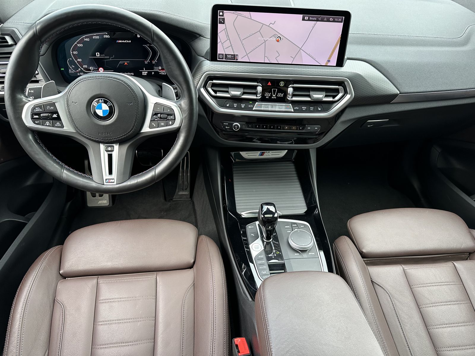 Fahrzeugabbildung BMW X3 M40d NAV+LED+PANO+HEAD-UP+ACC+STANDHEIZUNG+PP