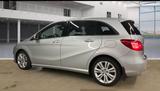 Mercedes-Benz B 220/Pano/Automatik/Top Zustand/Kamera - Mercedes-Benz B 220 mit Panoramadach