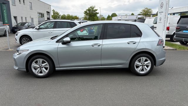 Foto Nummer 2: VW Golf