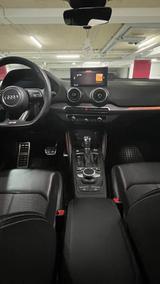 Audi Q2 40 TFSI S tronic quattro sport sport - Audi Q2 von privat