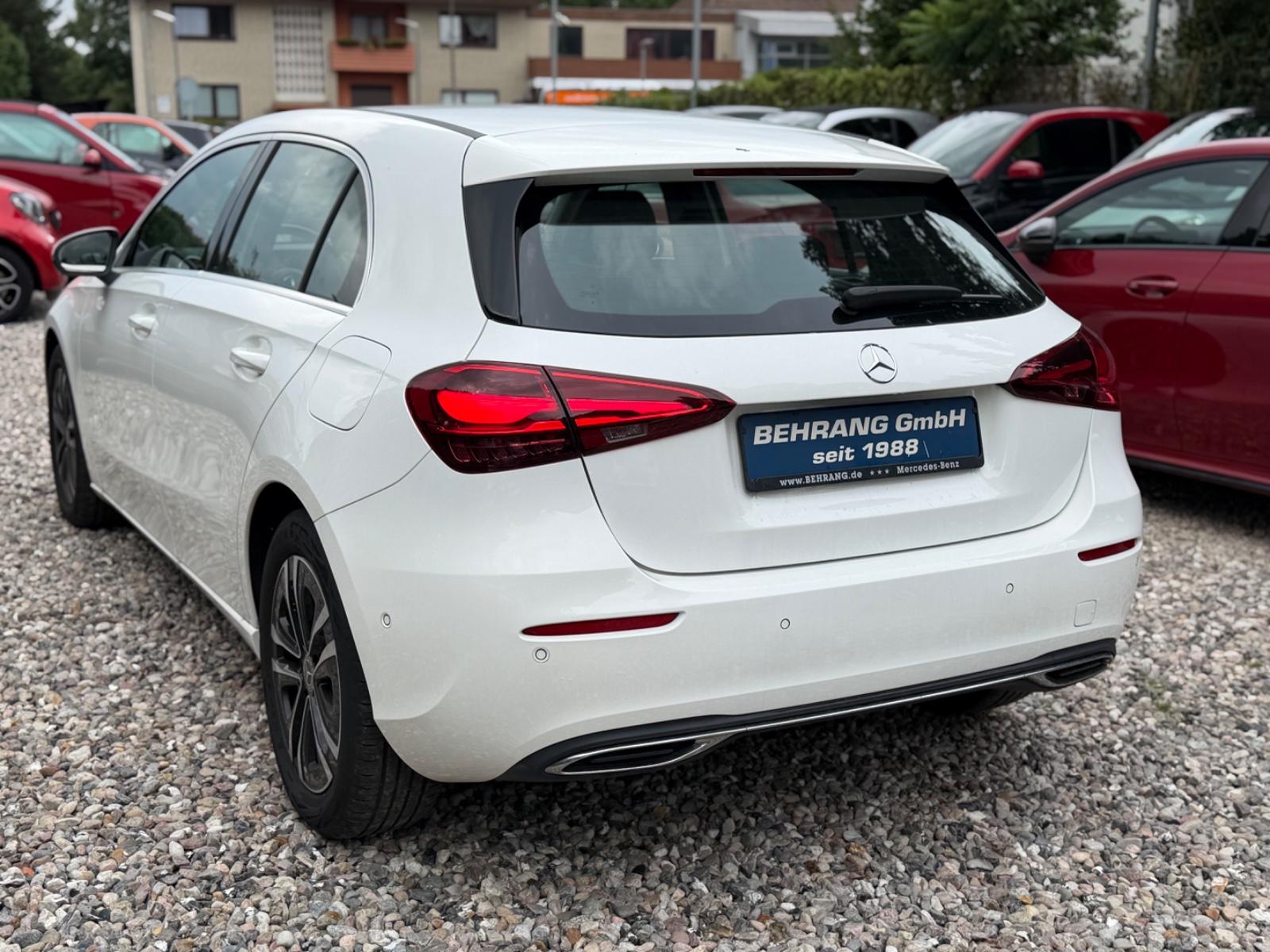 Mercedes-Benz A-Class A180d*AUTOMATIK*MULTIBEAM-LED*CARPLAY+NAVI*, миниатюра 9