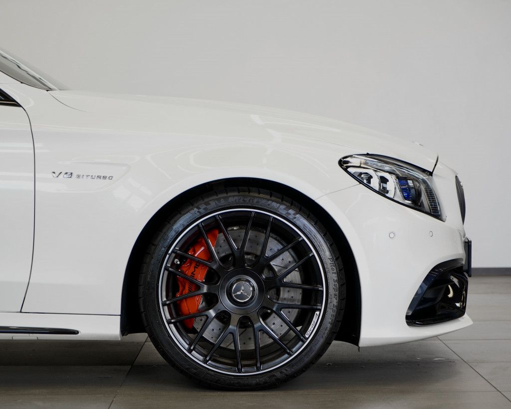 Mercedes Benz C 63 Amg