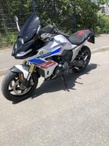 BMW R 1300 RS mit Werksgarantie und wenig Km - Offers