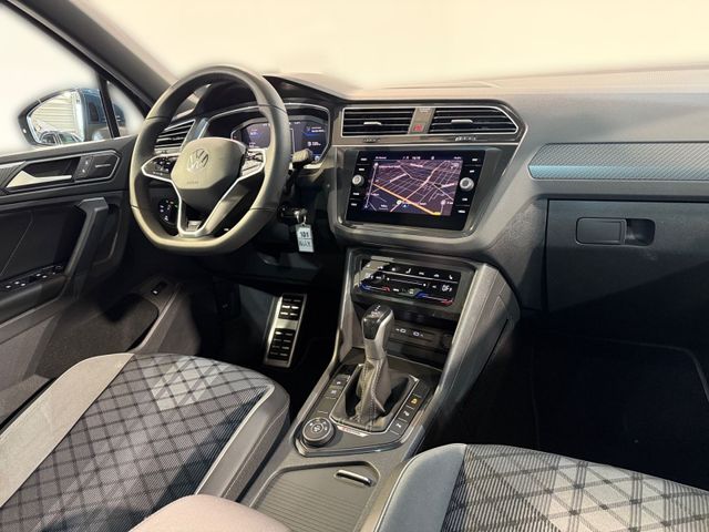 Tiguan 2.0 TDI DSG 4M R-LINE +IQ.LIGHT+PANO+HUD+