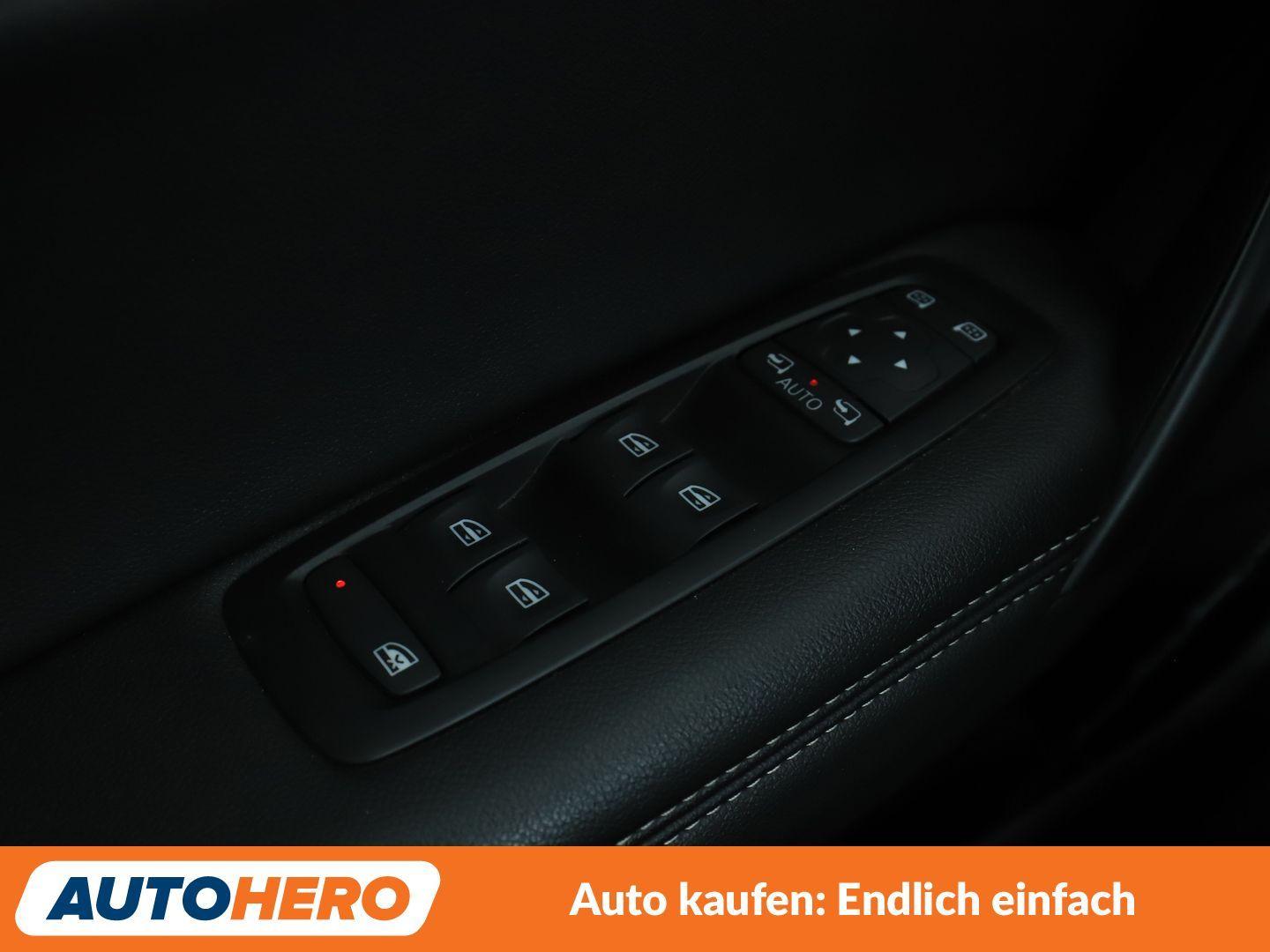 Renault Megane 1.2 TCe Energy BOSE Edition