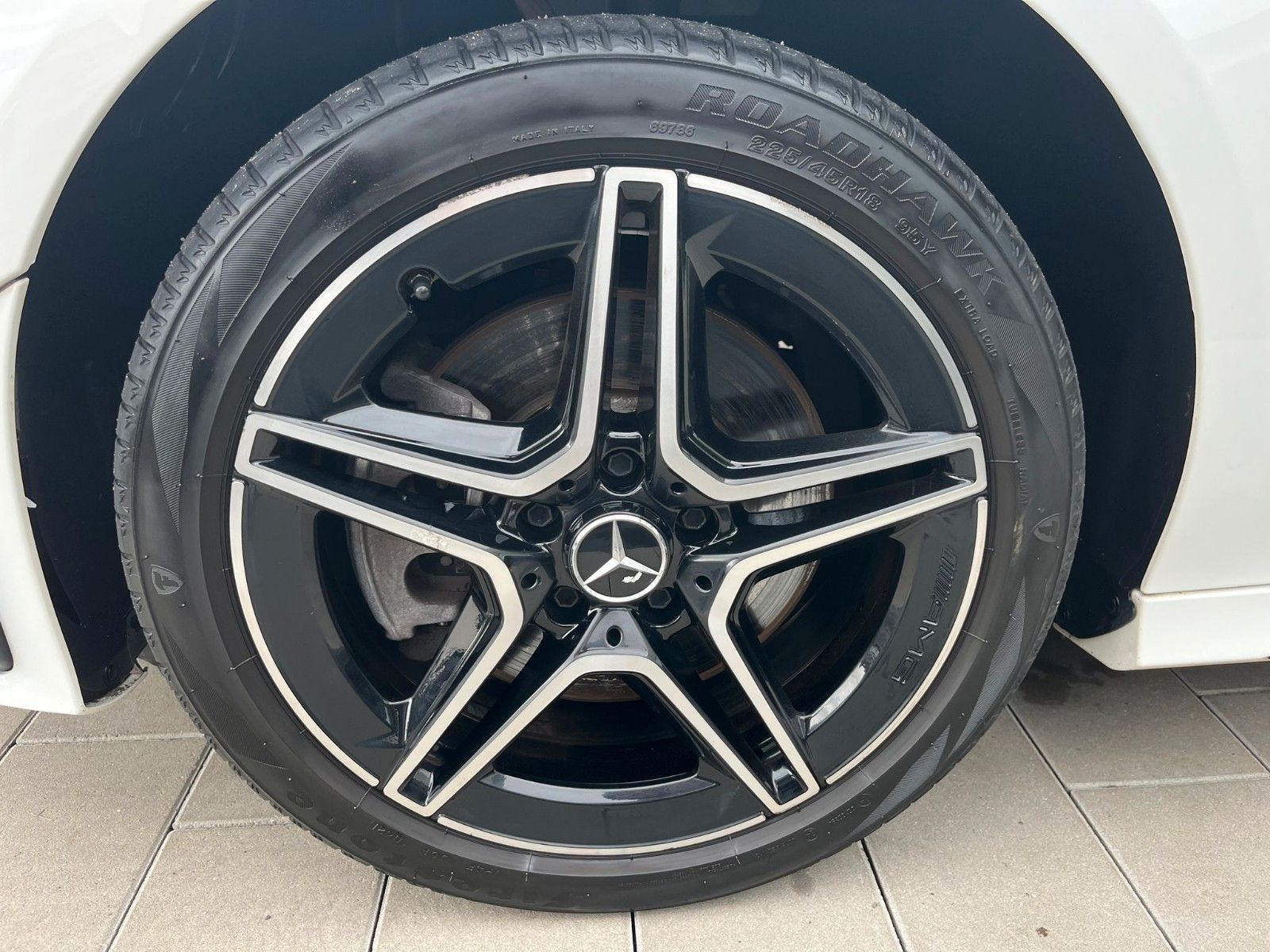 Fahrzeugabbildung Mercedes-Benz CLA 250e Shooting Brake Edition 2020*Night*LED*