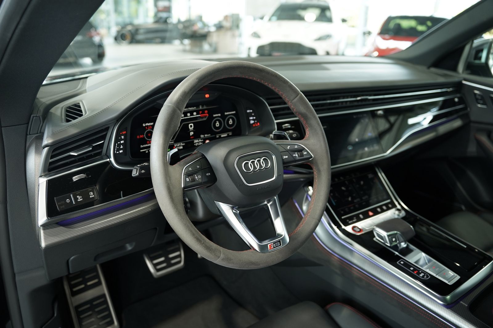 Audi Rsq8
