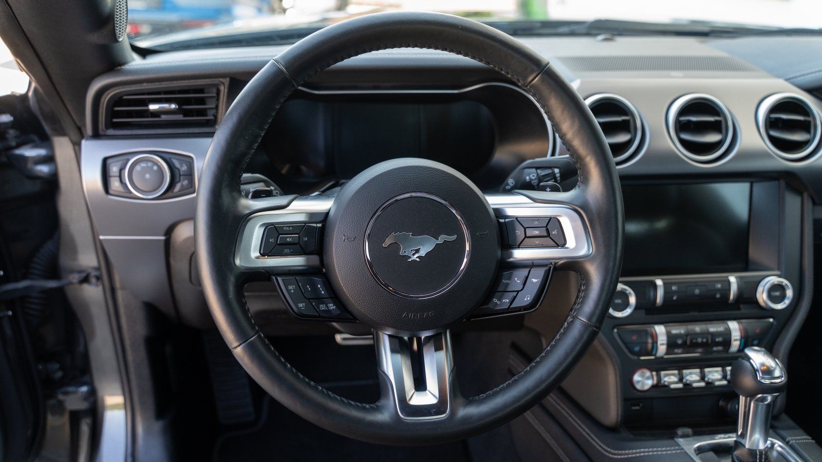 Ford Mustang (GT 5.0 Fastback Magne-Ride/B&O/EU-Modell)