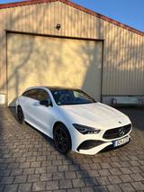 Mercedes-Benz CLA 250 Shooting Brake AMG CLA 250 e DCT 