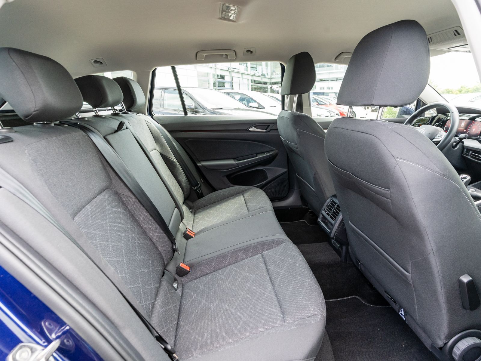 Volkswagen Golf - Bild 8