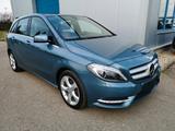 Mercedes-Benz B 200 B B 200 CDI - Mercedes-Benz B 200: Blau