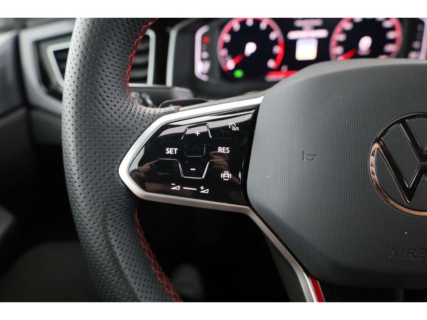 Volkswagen Polo GTI 2.0 TSI OPF DSG Matrix/RFK/18''/PDC/SH, миниатюра 14
