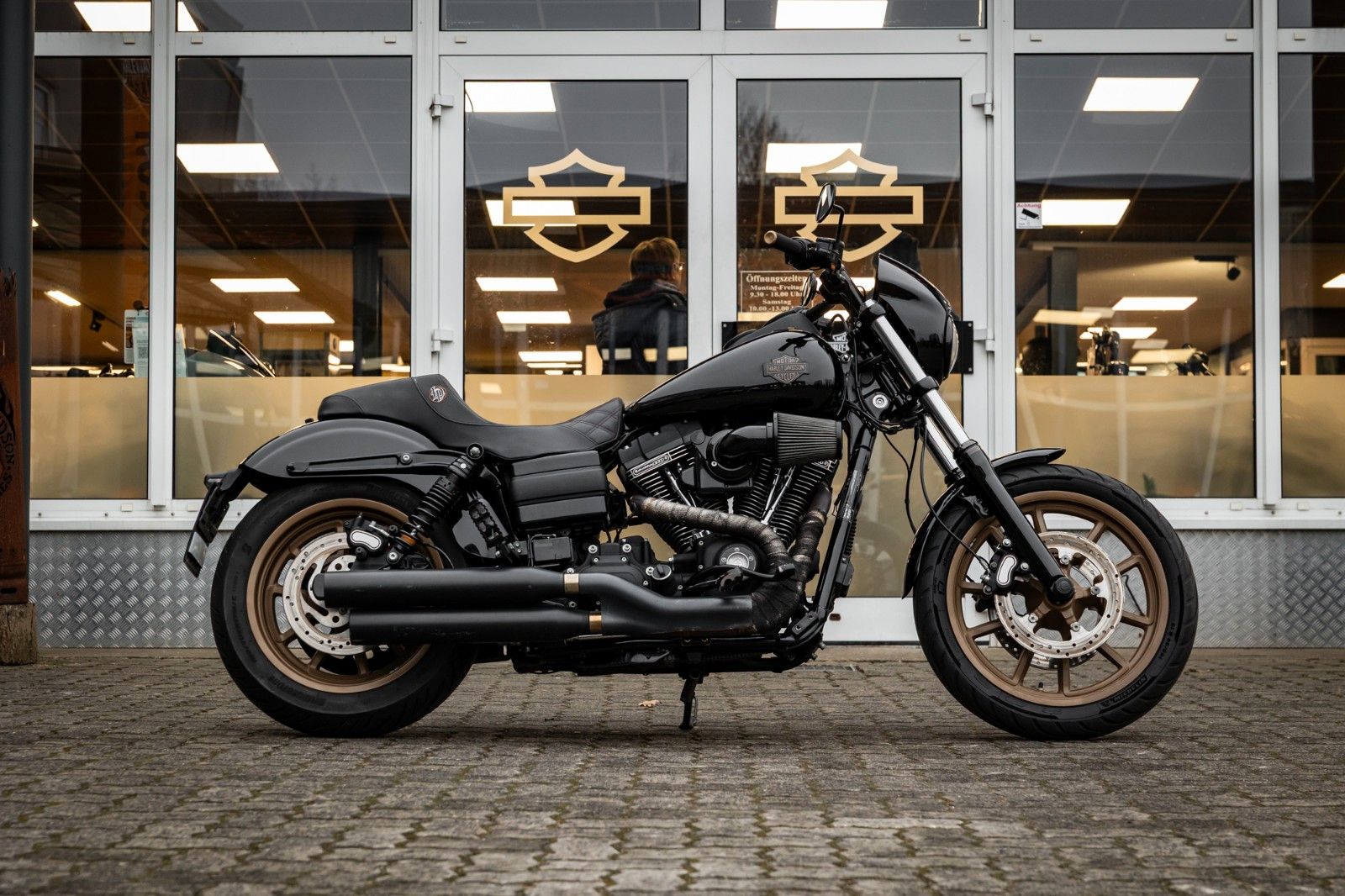 Fahrzeugabbildung Harley-Davidson FXDLS DYNA LOW RIDER S 110cui - CLUBSTYLE -
