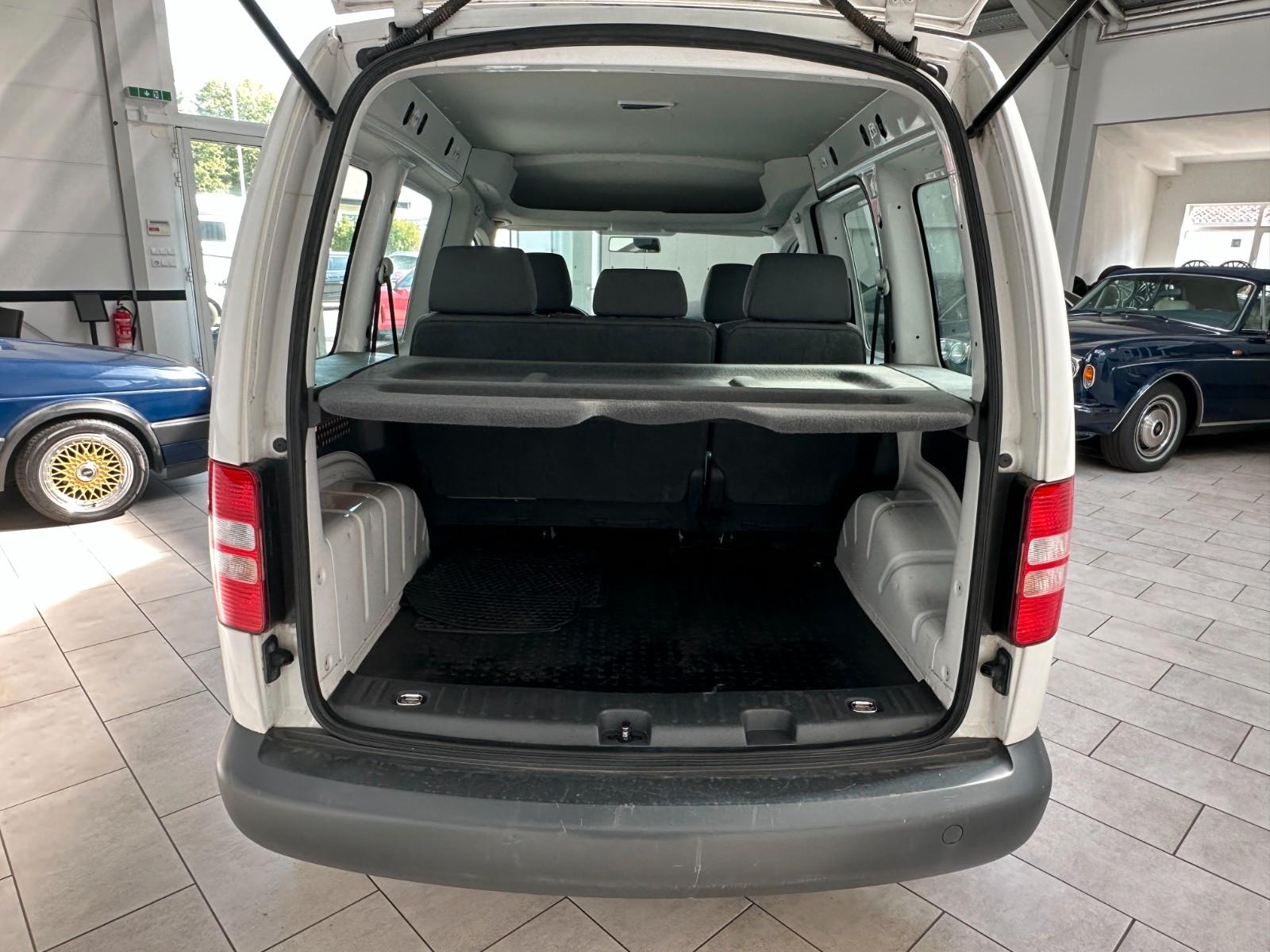 Volkswagen Caddy 2012 — photo 14