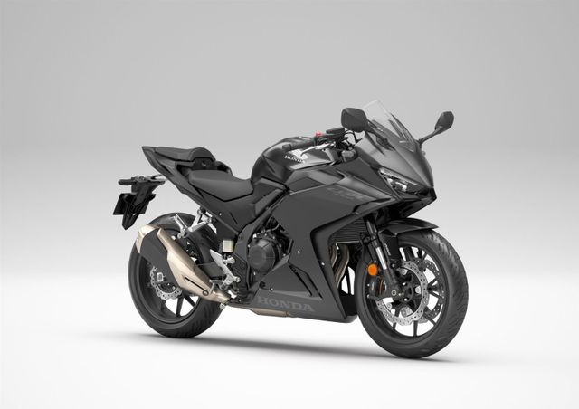 Honda CBR500R / SAISON 2025 / SOFORT !!