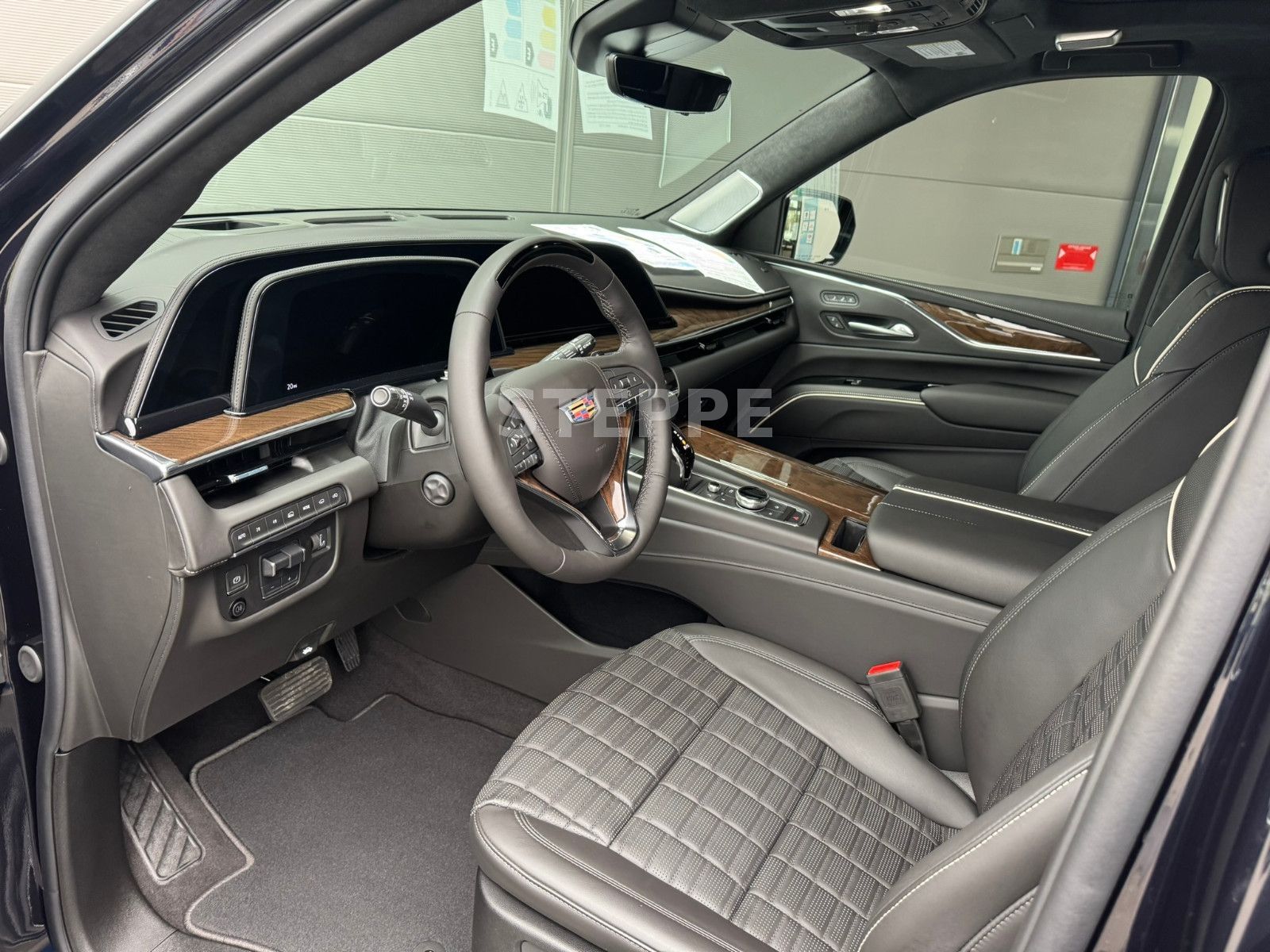 Cadillac Escalade 6.2 V8 ESV Sport Platinum EU-Navi AHK