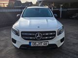 Mercedes-Benz GLB 250 4MATIC DCT -Pano- Service Tüv von januar - Mercedes-Benz: Von