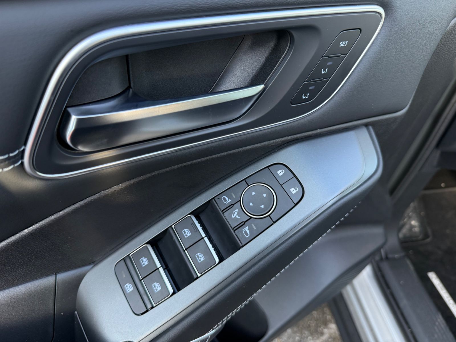 Fahrzeugabbildung Nissan Qashqai Tekna e-Power - Leder, HeadUp