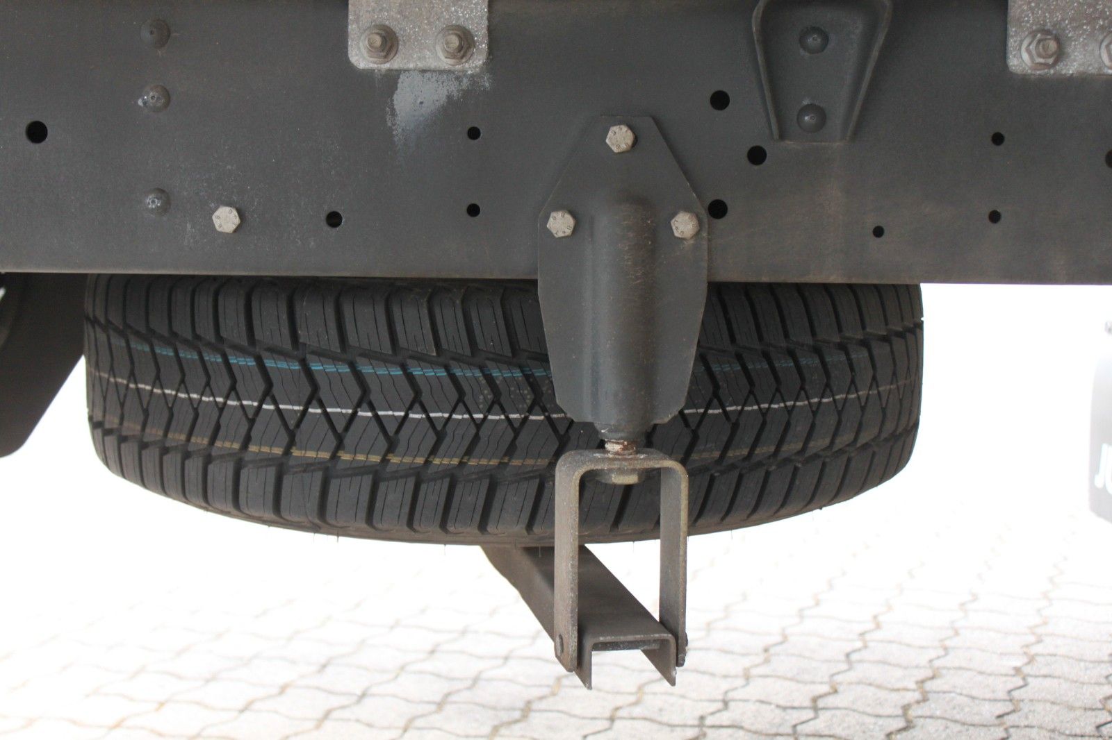 Fahrzeugabbildung Iveco Daily 70C18H/P Schiebeplane