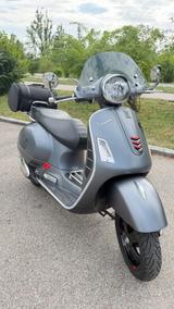 Vespa GTS 300 SUPER SPORT E4 - VESPA MOTORRAD