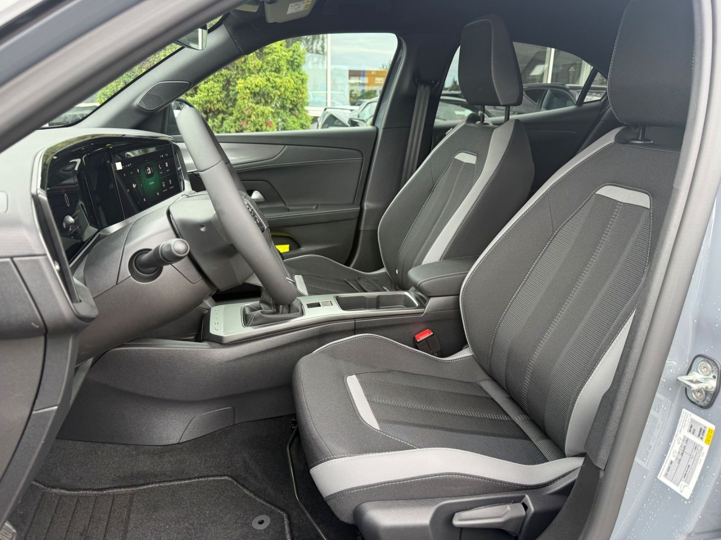 Fahrzeugabbildung Opel Mokka 1.2 GS mit SHZ+LHZ+Kamera+Allwetter