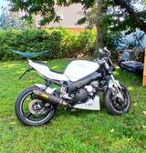 Suzuki GSX-R 750 Naked Bike Streetfighter Umbau - SUZUKI 2001 GSX R 750