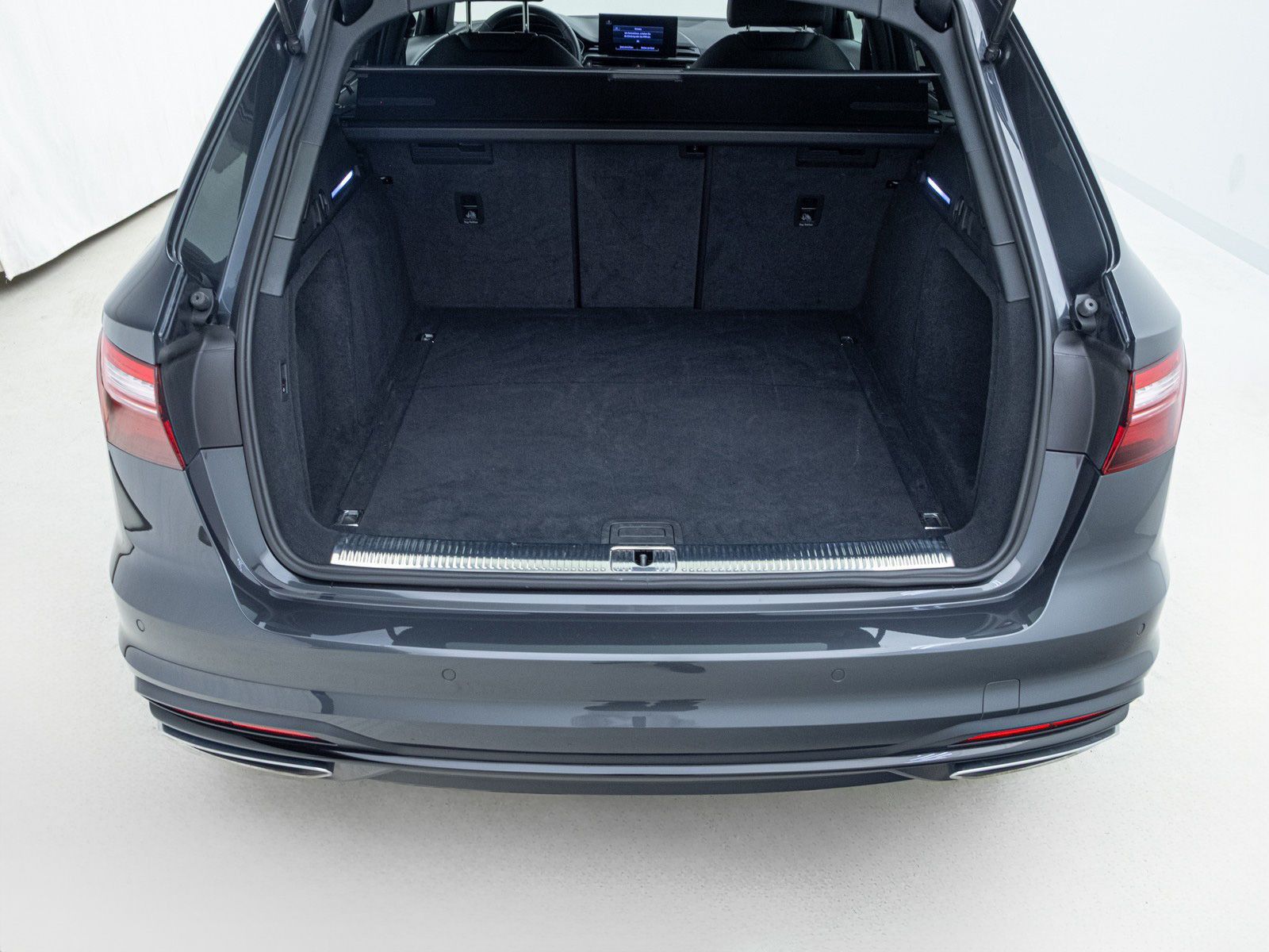 Audi A4 - Bild 21