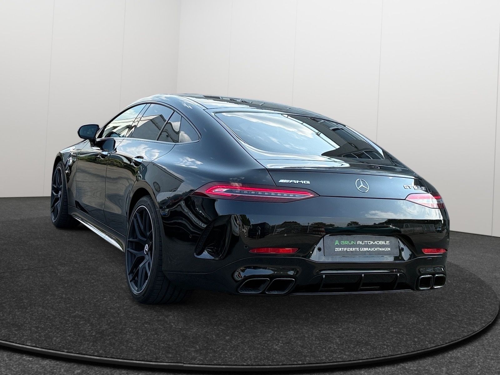 Fahrzeugabbildung Mercedes-Benz AMG GT 4-trg. 63 S 4Matic+/Burmester/Massage/