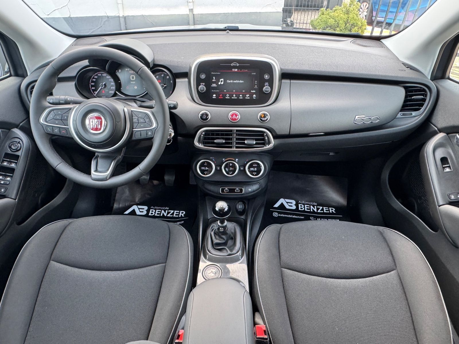 Fahrzeugabbildung Fiat 500X Lounge/LED/R-Cam/KlimaAuto/PDC/
