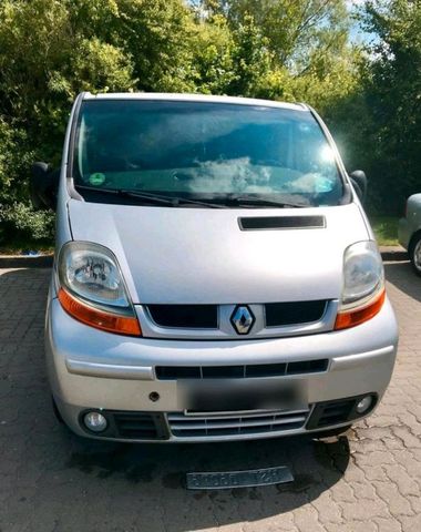 Renault Traffic 2,  9 Sitzplätze, 2,5 TDI,...