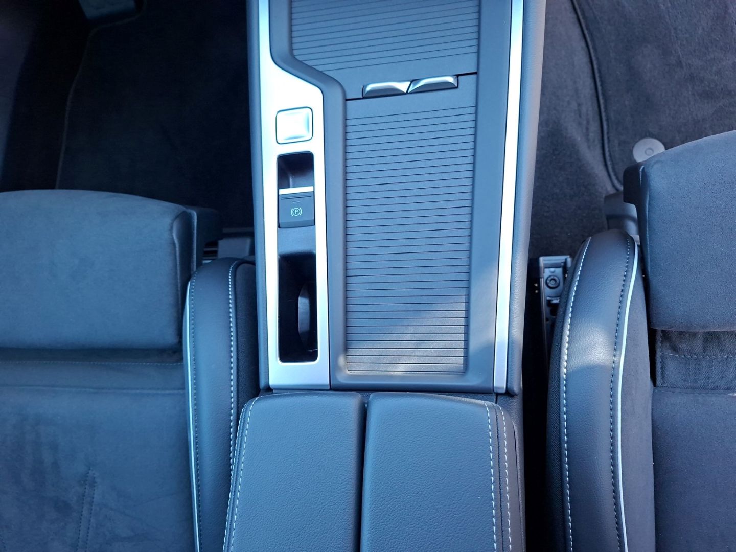 Passat Variant 1.5 eTSI Business *AHK*ACC*