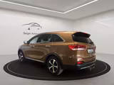 Kia Sorento Spirit 4WD Navi Kam Ahk - Kia Sorento mit Diesel-Antrieb: Leder, Geländewagen