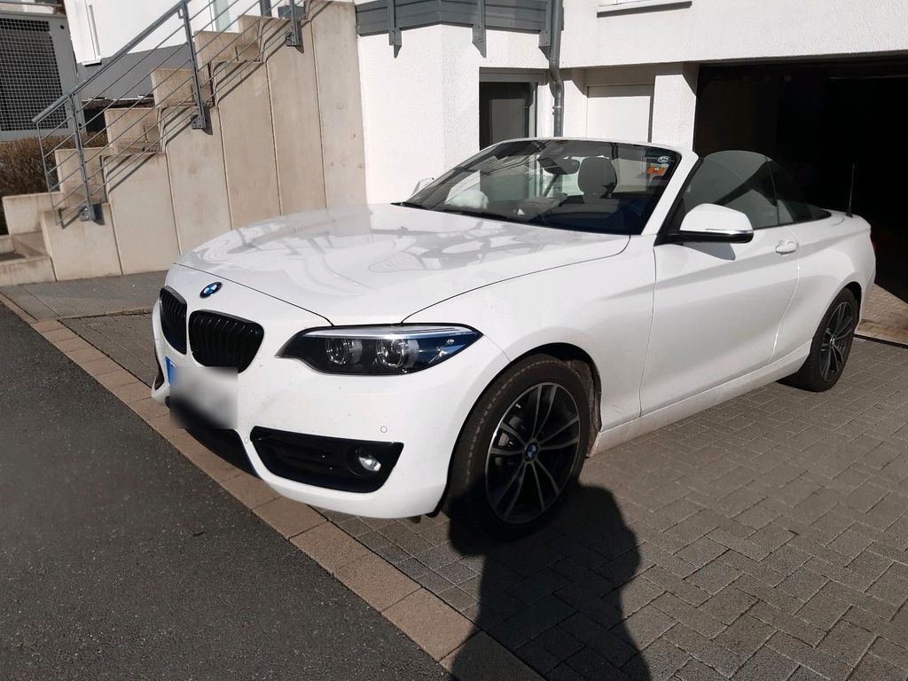 Image of BMW 218