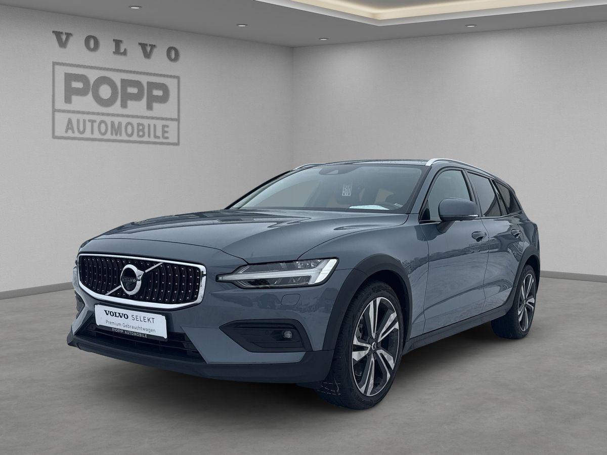 Volvo V60 Cross Country B5 AWD Pro 360° ACC H/K PANO