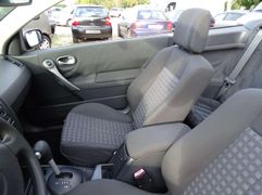 Fahrzeugabbildung Renault Megane Authentique Cabrio Automatik