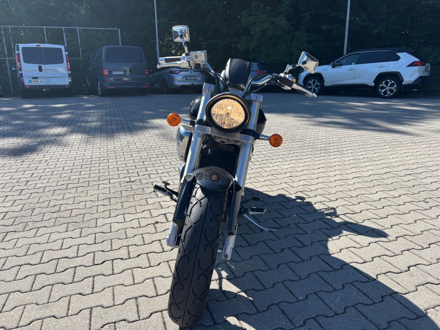 Fahrzeugabbildung Suzuki VZ 800 Intruder wenig KM
