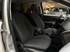FORD C-Max Cool & Connect|Navi|AppleCar|SHZ|LHZ|Allwe FORD C-Max Cool & Connect|Navi|AppleCar|SHZ|LHZ|Allwe