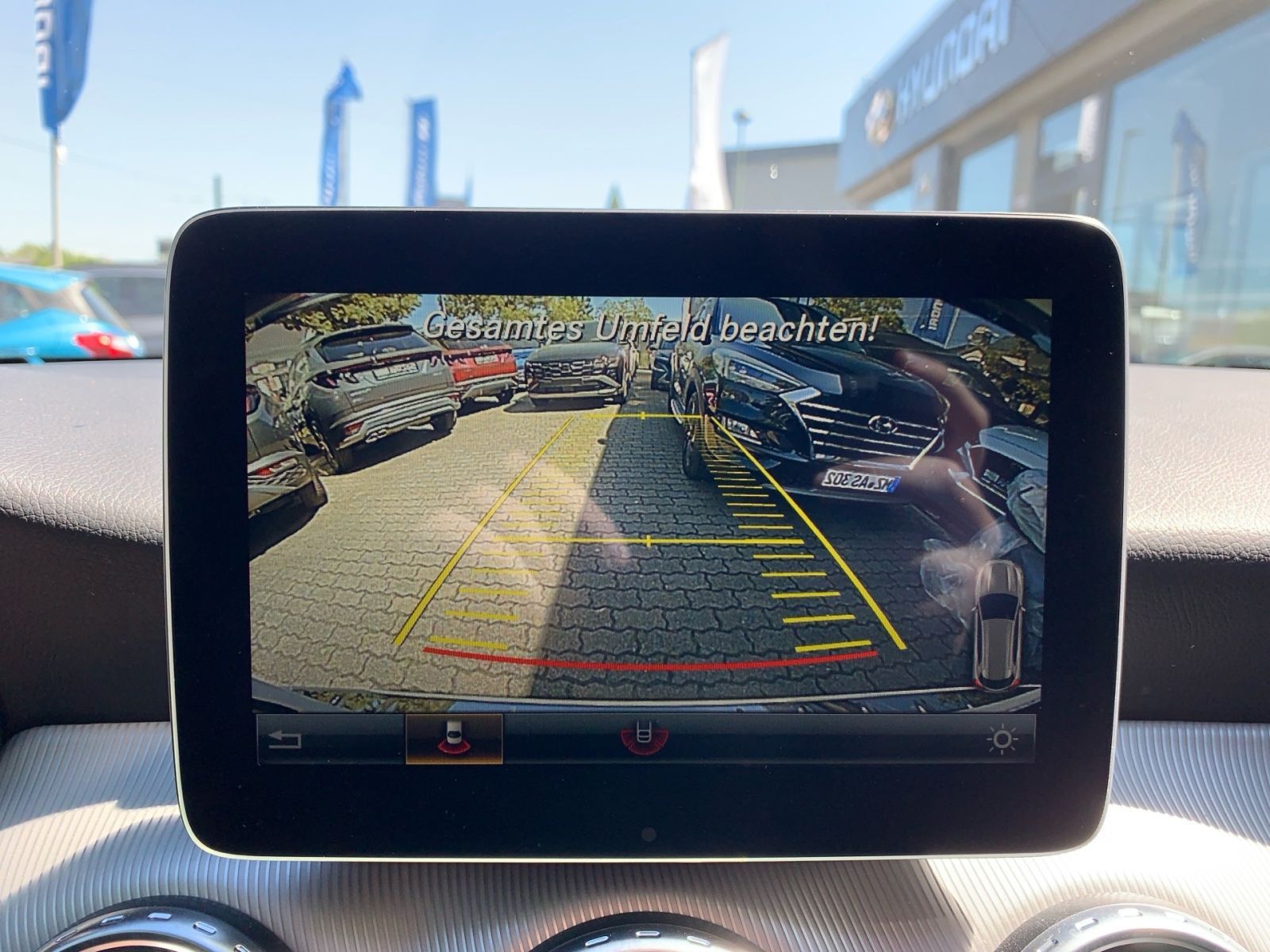 Fahrzeugabbildung Mercedes-Benz GLA 220 d 7-DCT Urban Bavi Kamera Xenon