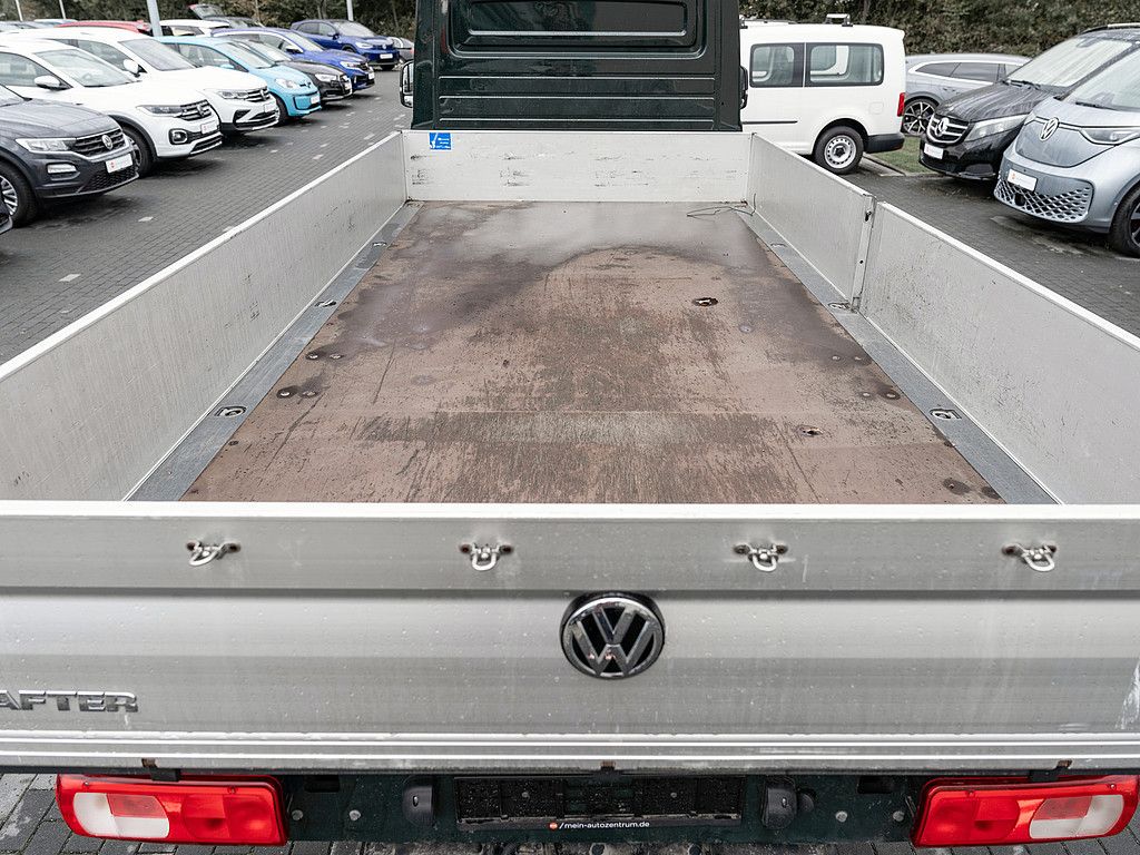 Fahrzeugabbildung Volkswagen Crafter Pritsche 2.0 TDI 35 Lang AHK KLIMA ZV