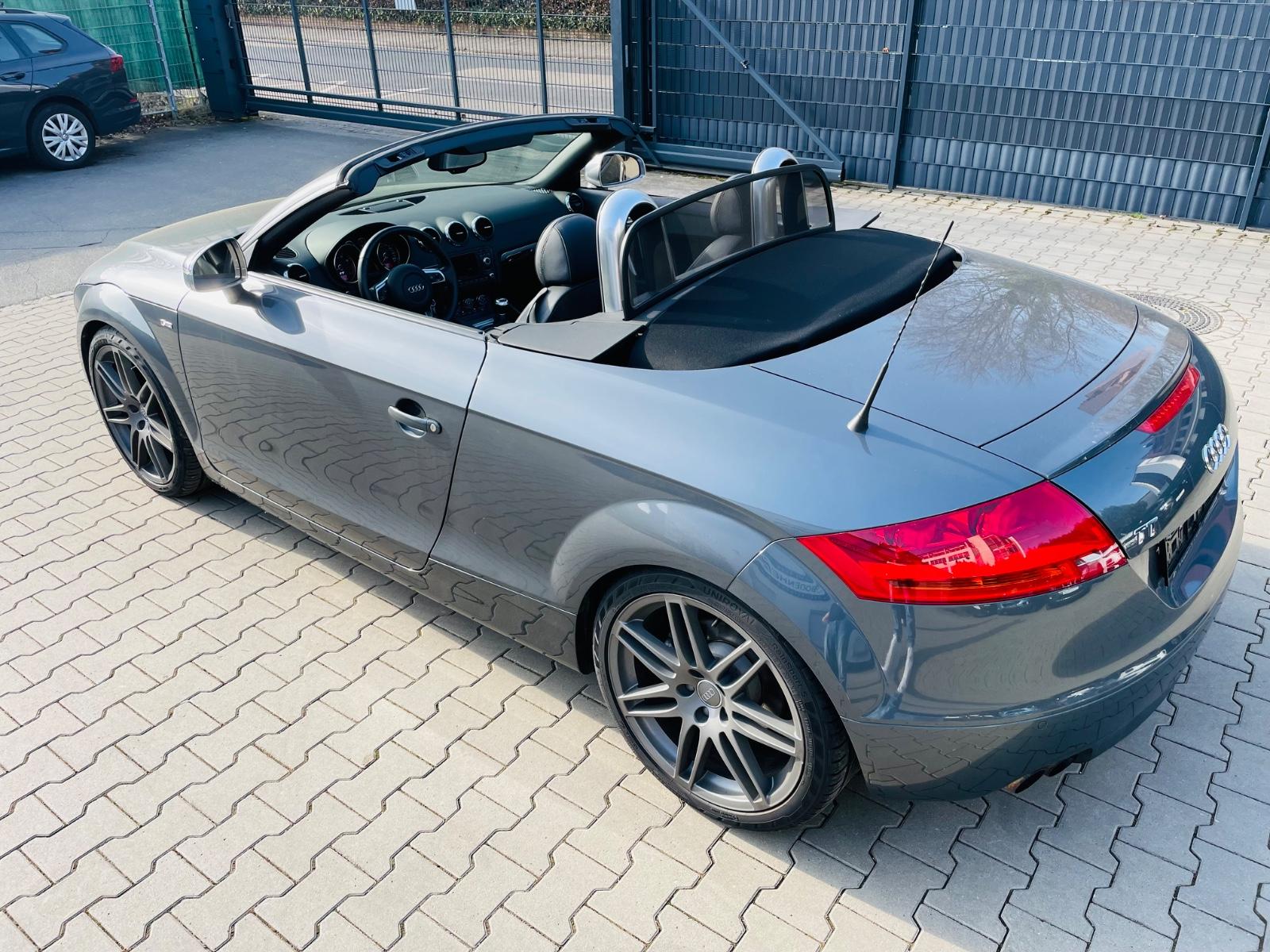 Audi TT Roadster 2.0 TFSI orig. 65 tkm  S- Line Plus