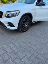 Mercedes-Benz GLC 43 AMG Mercedes-AMG 4Matic mit Schalensitze - weiße Mercedes-Benz GLC 43 AMG