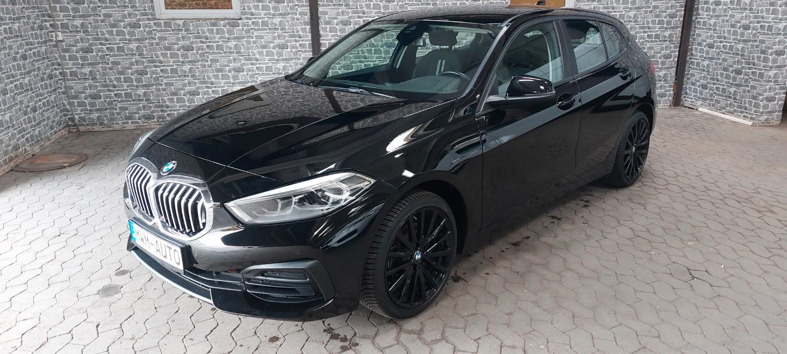 BMW 118 Baureihe 1 Lim. 118 i Sport Line/18 Zoll